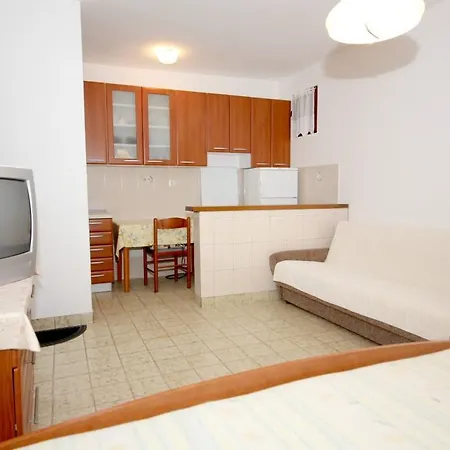 Apartment Studio Vis 2457a *